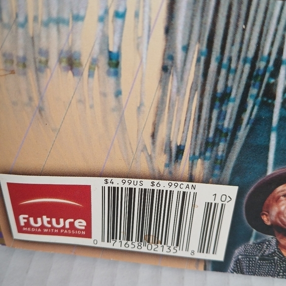 Magazine GUITAR WORLD Oct 2005 Hendrix at Woodstock Pink Floyd Megadeth Rock - Picture 4 of 13